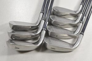 XXIO 12 Twelve 5-PW,AW Iron Set Regular Flex RH 47g Code 2222 Graphite # 215214