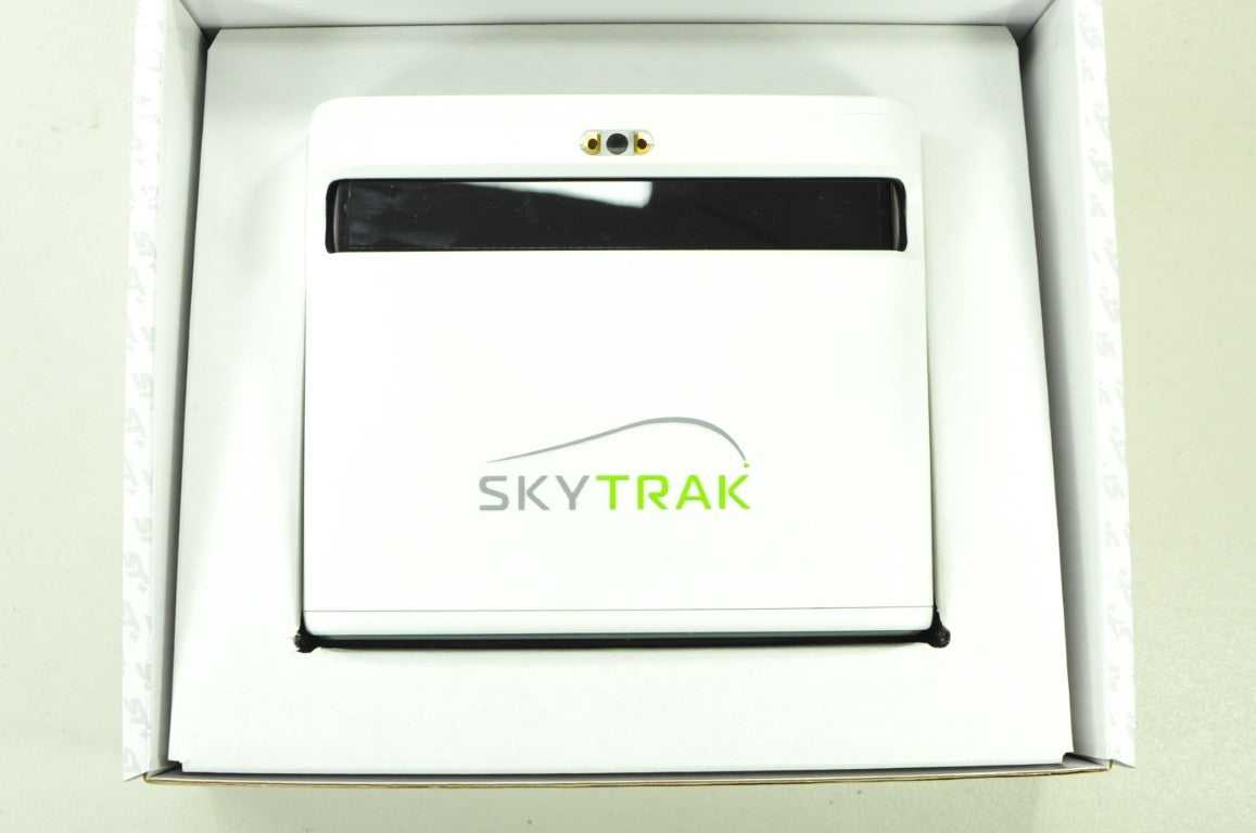 SkyGolf SkyTrak Plus+ Golf Simulator 2023 Launch Monitor in Original Box #201134