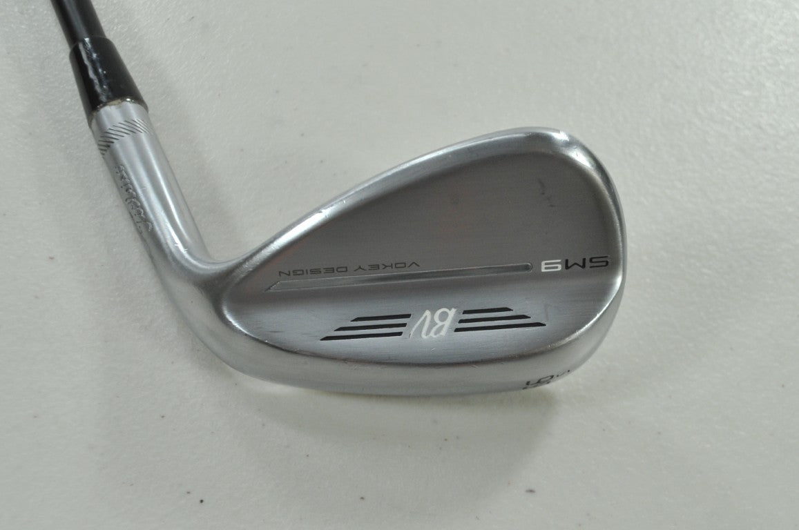 Titleist Vokey SM9 Tour Chrome 56*-10S Wedge Axiom R2 Senior Graphite #188827
