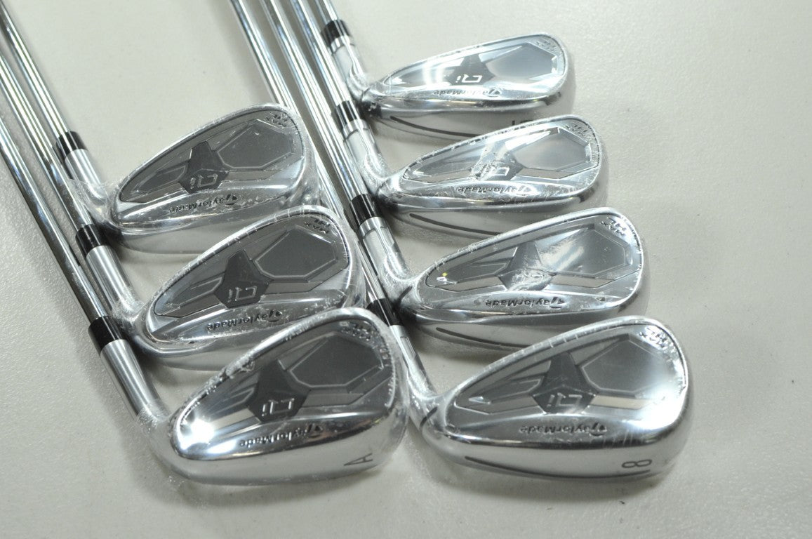 TaylorMade Qi Max 5-PW,AW Iron Set Regular Flex Right KBS MAX Lite Steel #210664