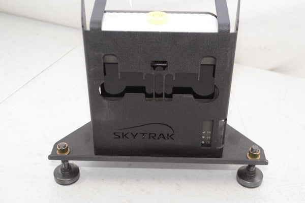 SkyGolf SkyTrak Original Golf Simulator Launch Monitor with Metal Case  #177994