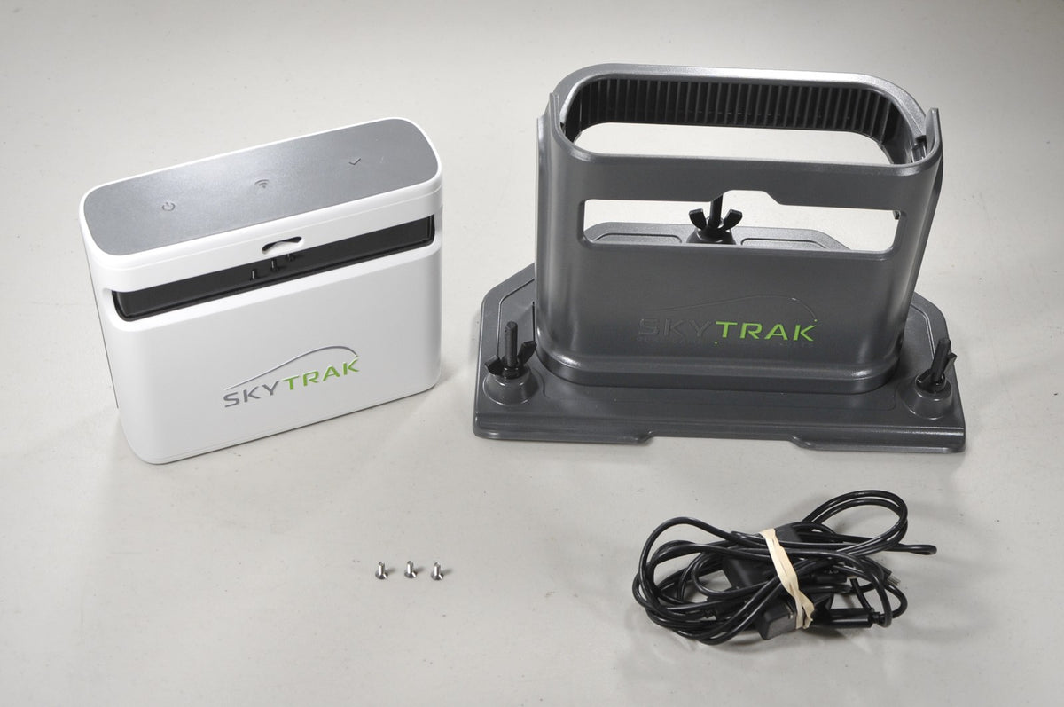 SkyGolf SkyTrak Plus ST+ Golf Simulator 2023 Launch Monitor with Case  # 216107