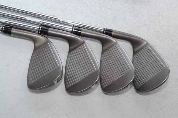 TaylorMade SpeedBlade 4-PW,AW Iron Set Right Uniflex Steel # 174517