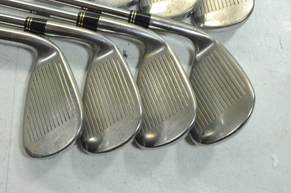 TaylorMade r7 4-PW,SW Iron Set Right Regular Flex Steel # 183234