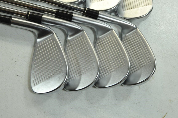 TaylorMade R9 4-PW,AW Iron Set Right Regular Flex Project X Rifle Steel # 180064