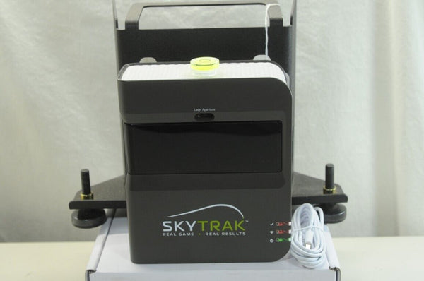 SkyGolf SkyTrak Original Golf Simulator Launch Monitor with Metal Case  #172582