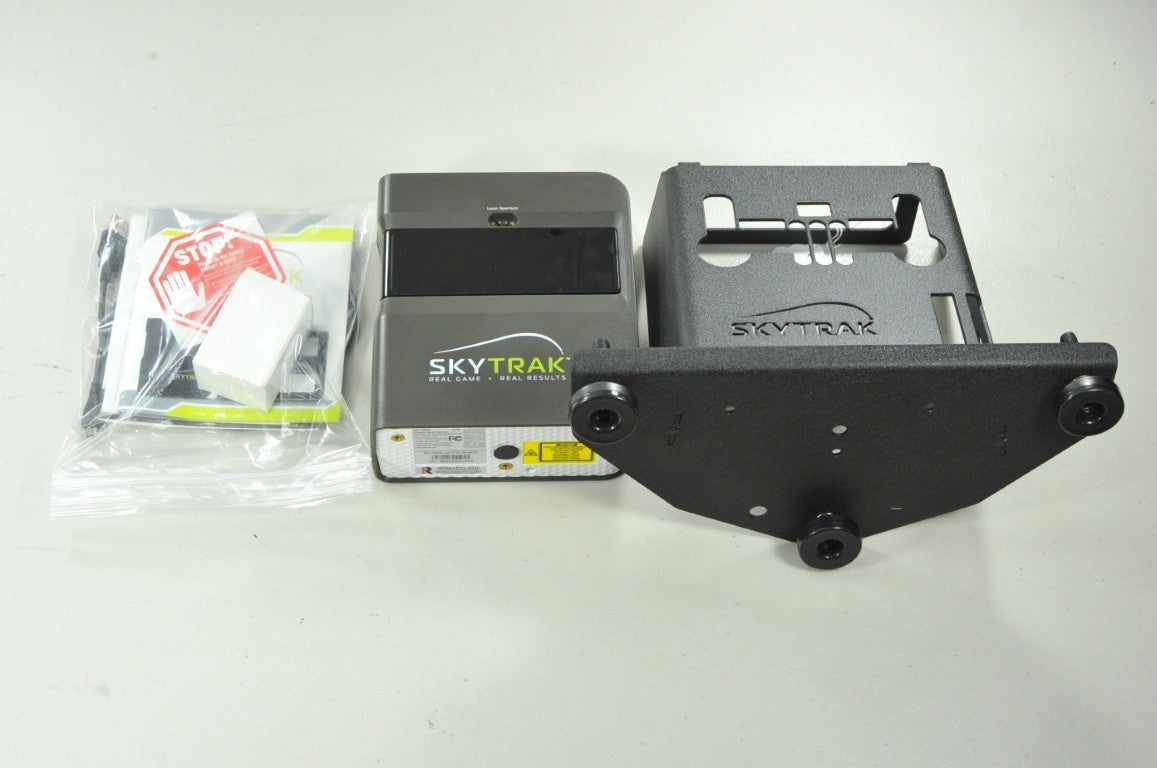 SkyGolf SkyTrak Original Golf Simulator Launch Monitor with Metal Case # 208609