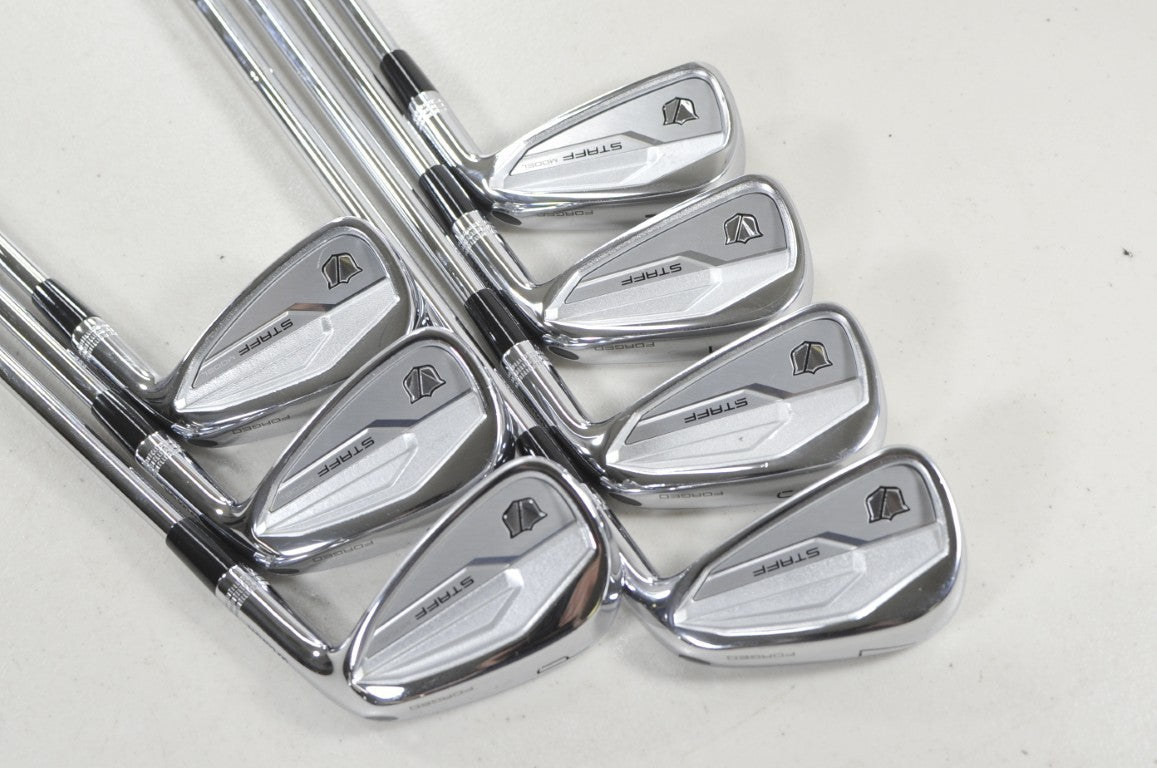 Wilson Staff Model CB 2024 4-PW Iron Set Regular Flex DG MID R300 Steel #225027
