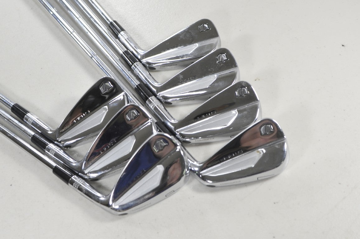 Wilson Staff Model Blade 2024 4-PW Iron Set Stiff Flex DG MID S300 Steel #223834