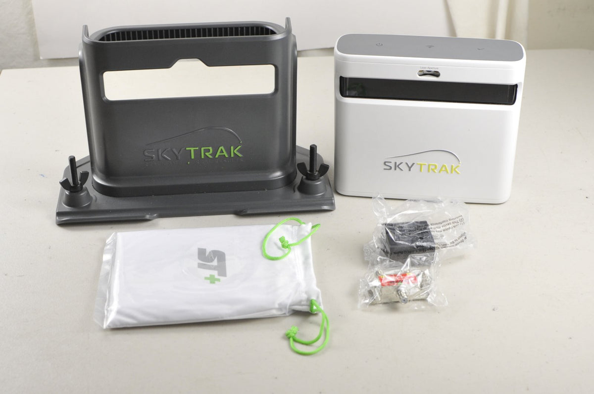 SkyGolf SkyTrak Plus ST+ Golf Simulator 2023 Launch Monitor with Case #227201