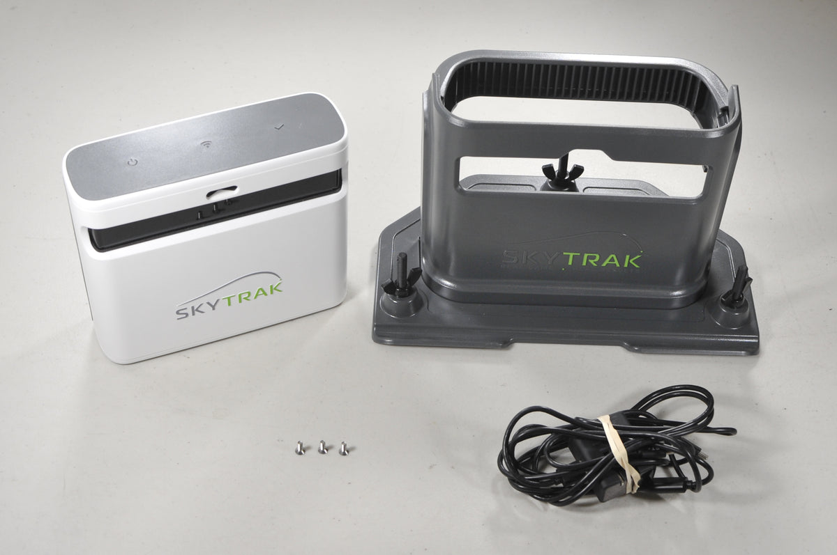 SkyGolf SkyTrak Plus ST+ Golf Simulator 2023 Launch Monitor with Case  # 216107