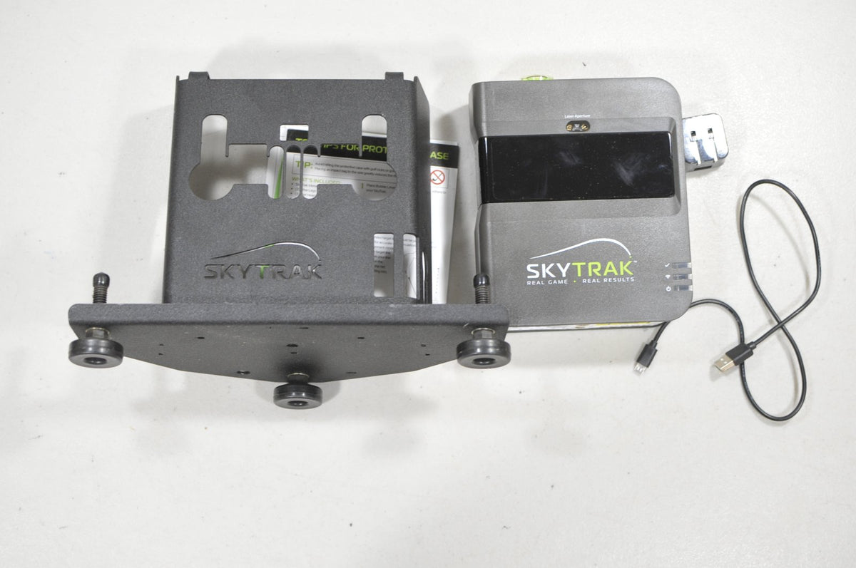 SkyGolf SkyTrak Original Golf Simulator Launch Monitor with Metal Case #229332