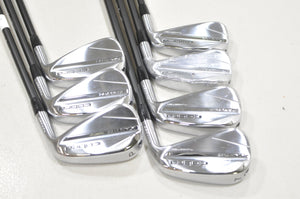 Cobra King Tec 2025 4-PW Iron Set Axiom VeloCore X-Stiff 105g Graphite #227812